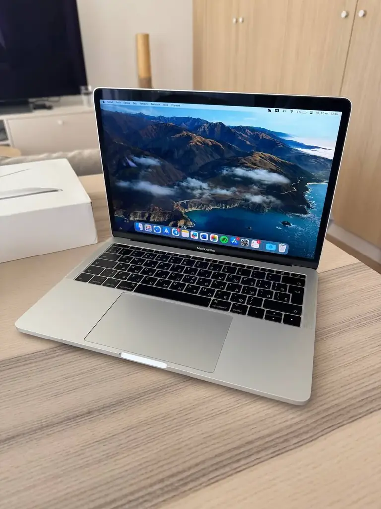Продаю Apple MacBook Pro 13″ 2017, Intel Core i5, 8/128 ГБ, Silver