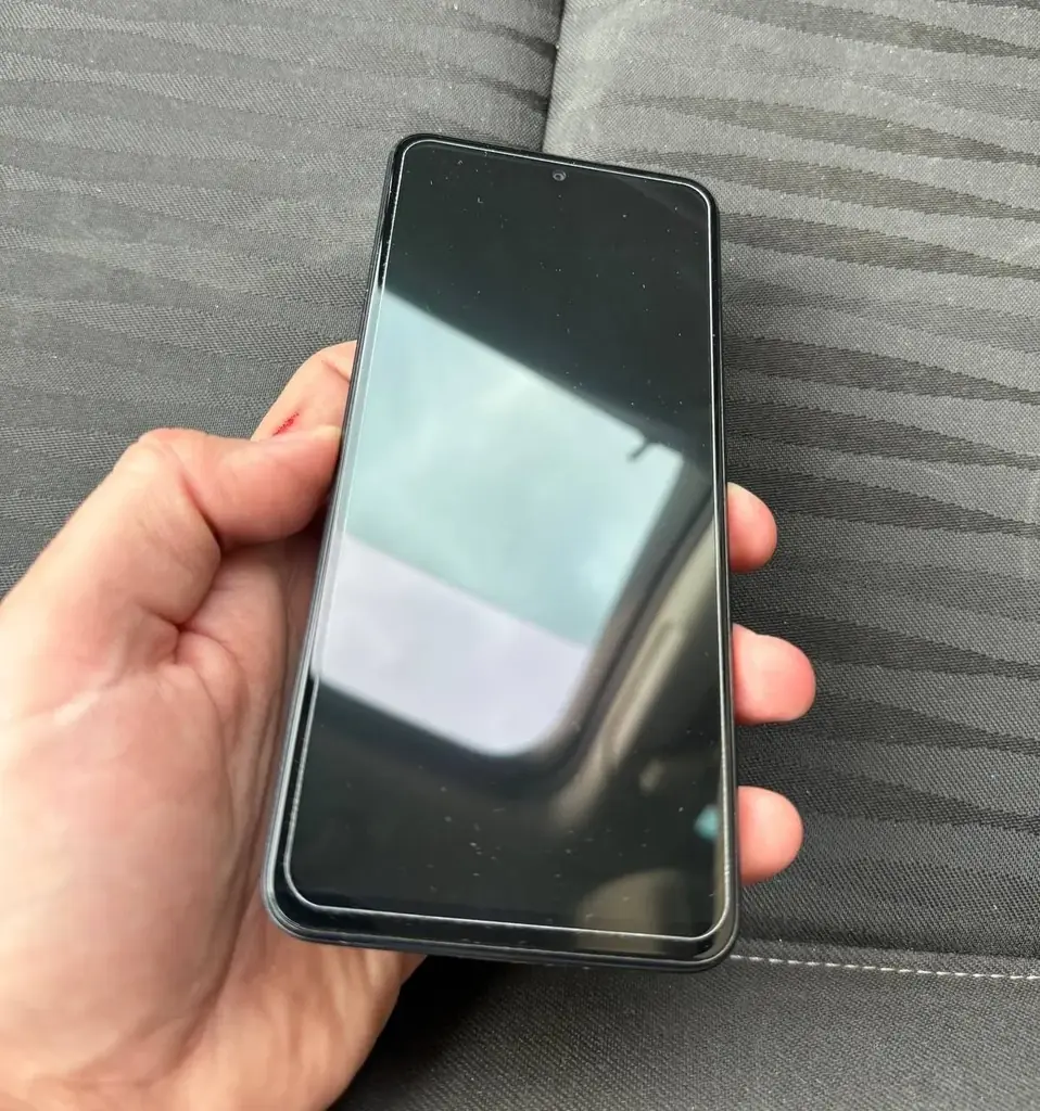 Продам телефон Redmi Note 12.
