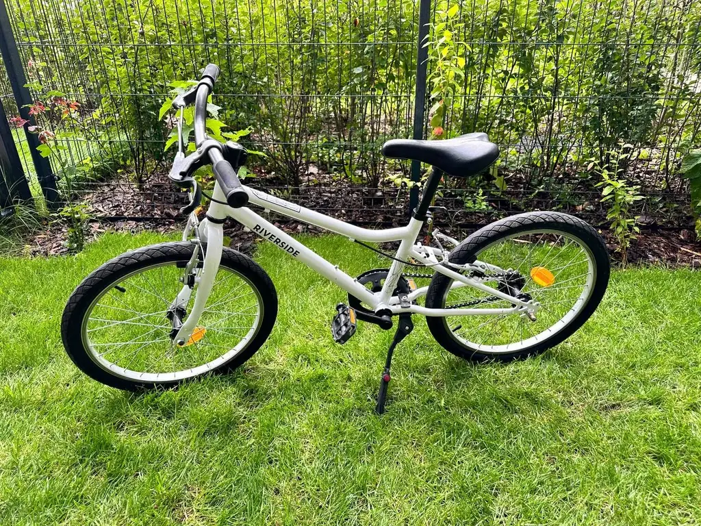 Продам велосипед Btwin Riverside 100 20, состояние хорошее, размер колес -20