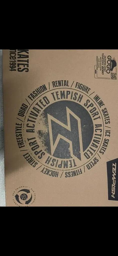 Продам новые коньки Tempish. Утепленные. Размер 29-32 (регулируется). 100 злотых (покупали за 200)