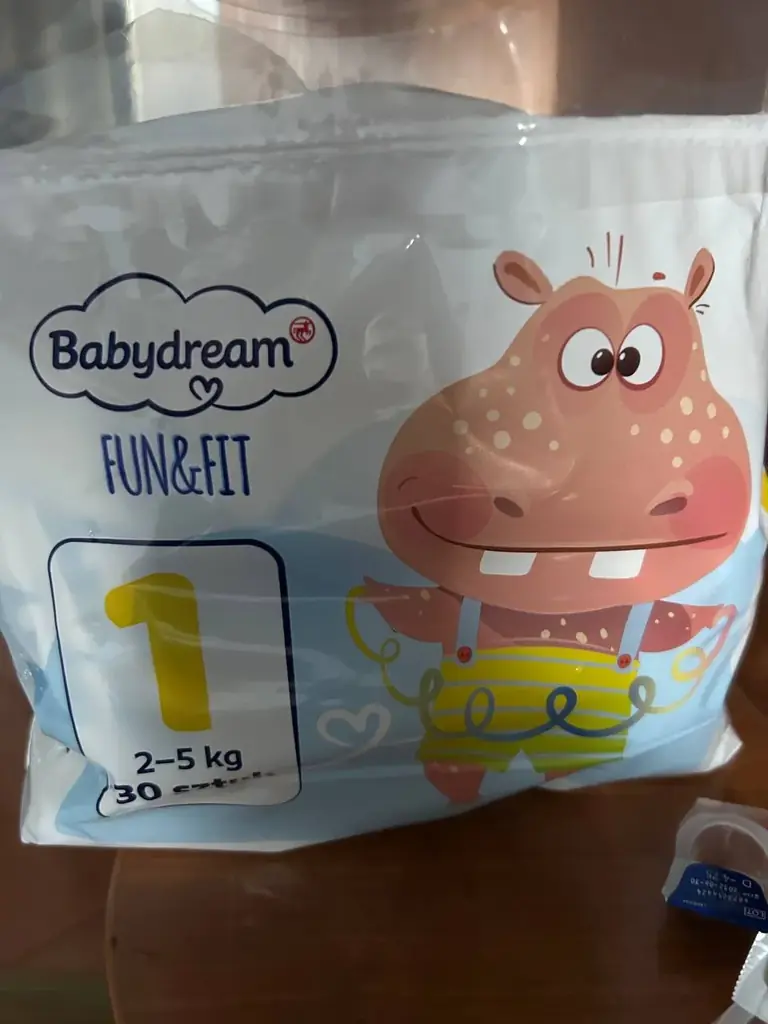 Продам 12 шт памперсів за 12зл