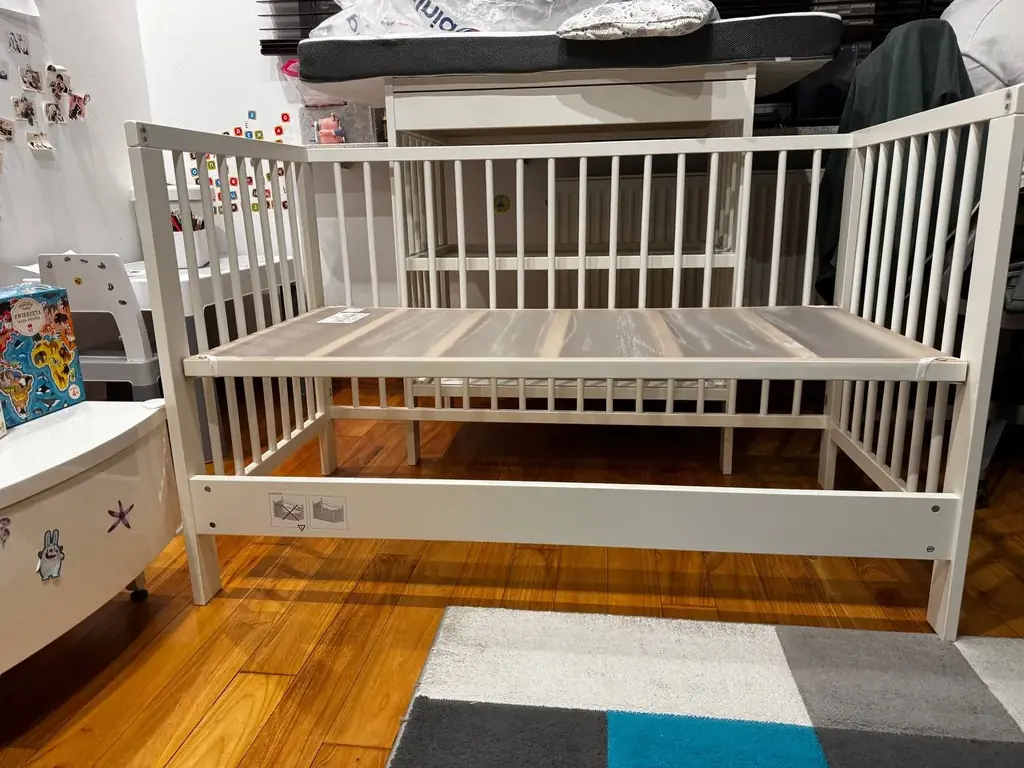 Продается мебель IKEA для новорожденных: