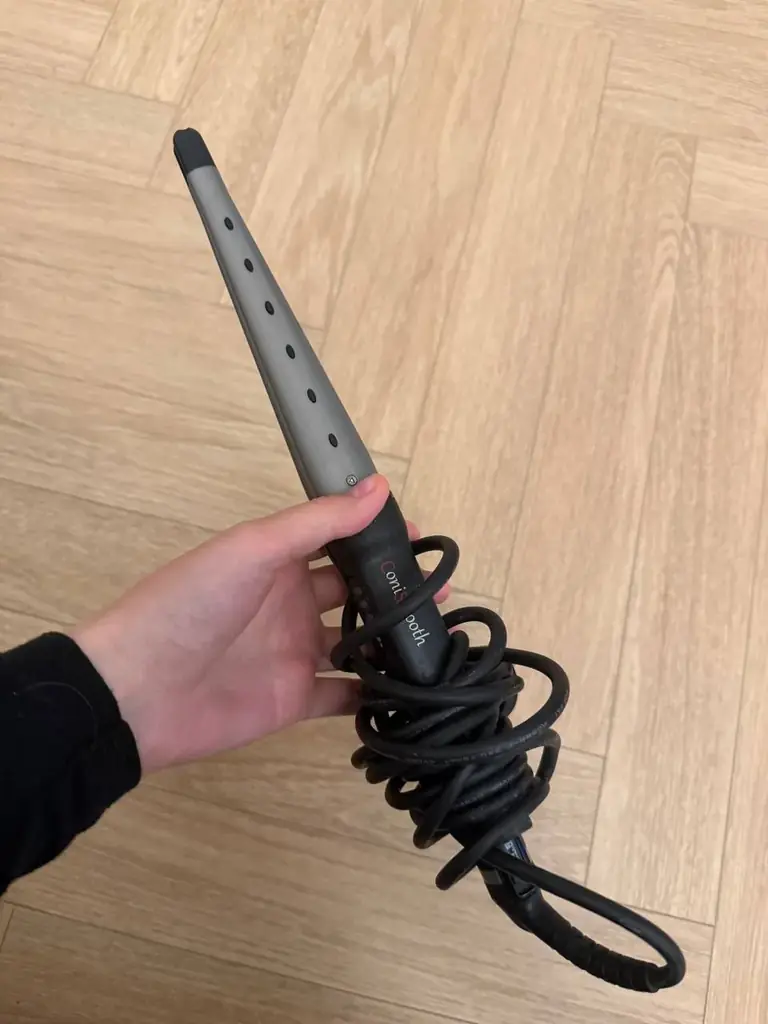 БЕСПЛАТНО! Отдам плойку-утюжок для волос Babyliss. Воля или отправка ИнПостом за счёт принимающего