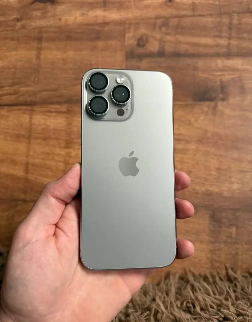 Продам iPhone 16 Pro Max 512Gb.