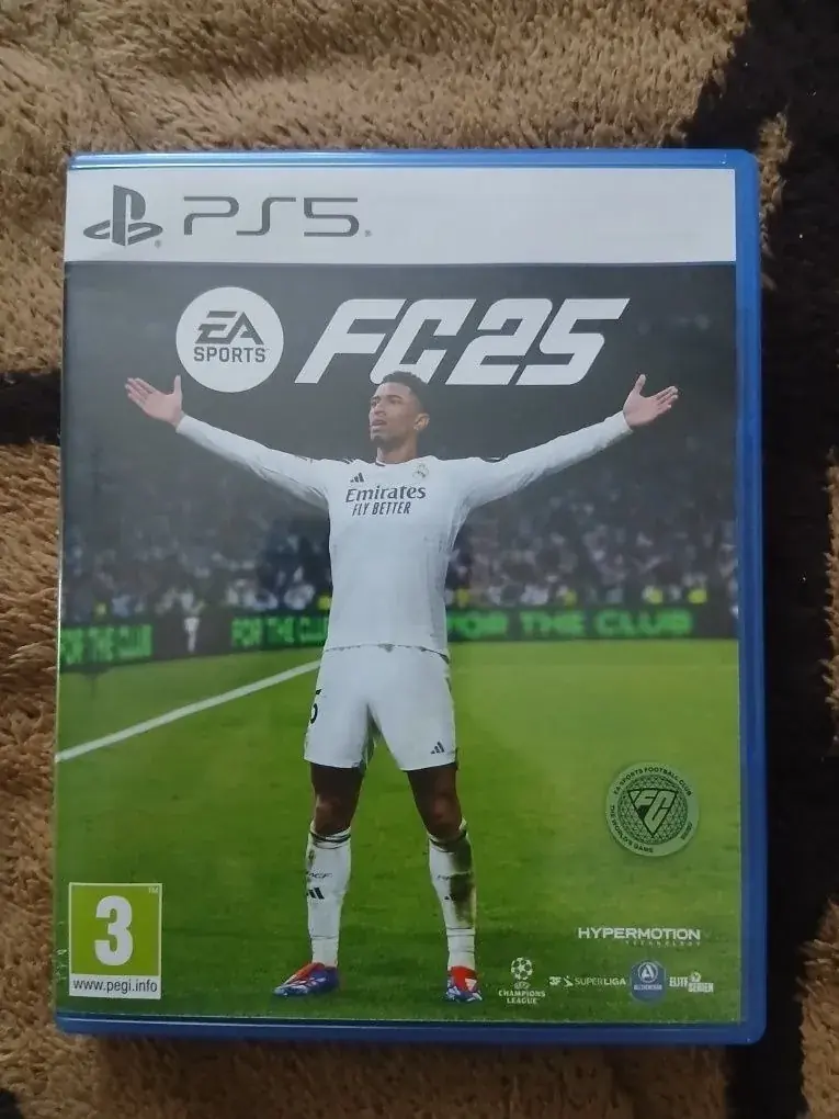Продам FIFA 25 на PS5 🎮