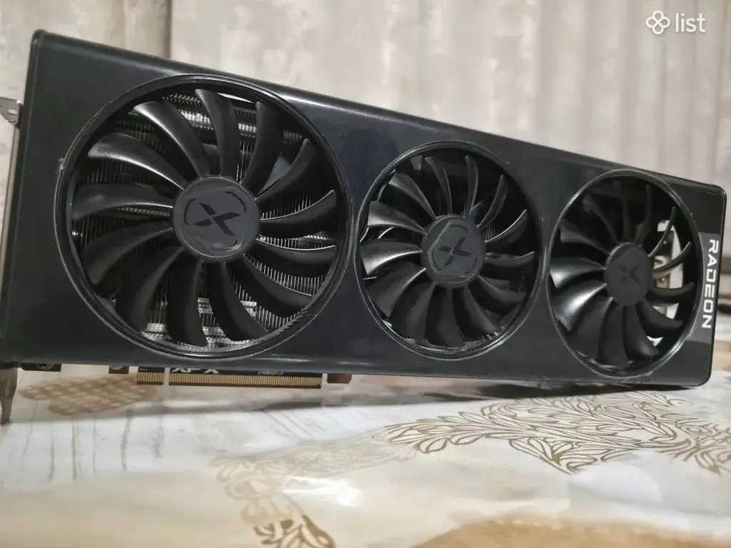 XFX Radeon RX 6900 XT 16GB Speedster SWFT 319 Core