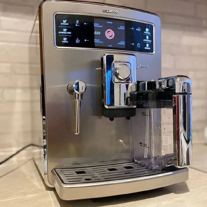 Кофемашина PHILIPS SAECO