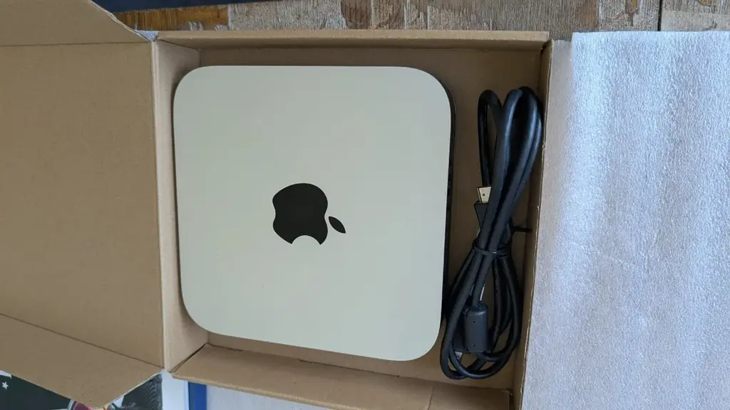 Продается Apple Mac mini (Late 2014)