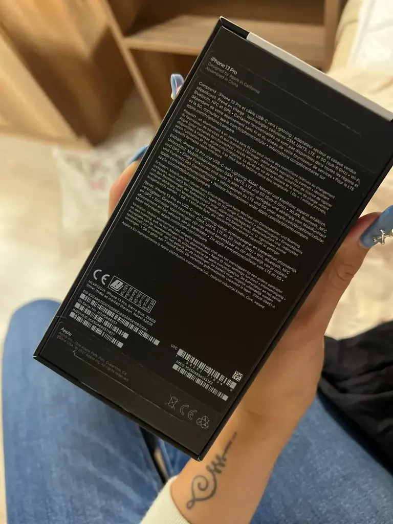Всем привет, продаю свой айфон (iPhone 13 Pro) 13про, 256, емкость 77%, нашла коробку! Ни разу не в…