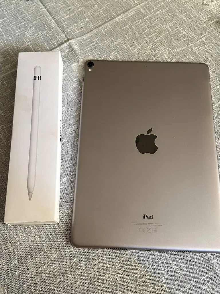 📱 iPhone 11 Pro — 64 GB