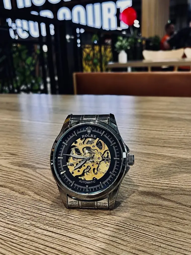 Продаю часы ROLEX AUTOMATIC