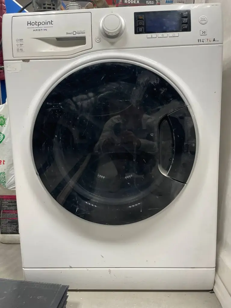 Продаю стиральную машину Ariston 11 кг сушилкой покупали два года назад за 399 000 драмов сборка Ев…