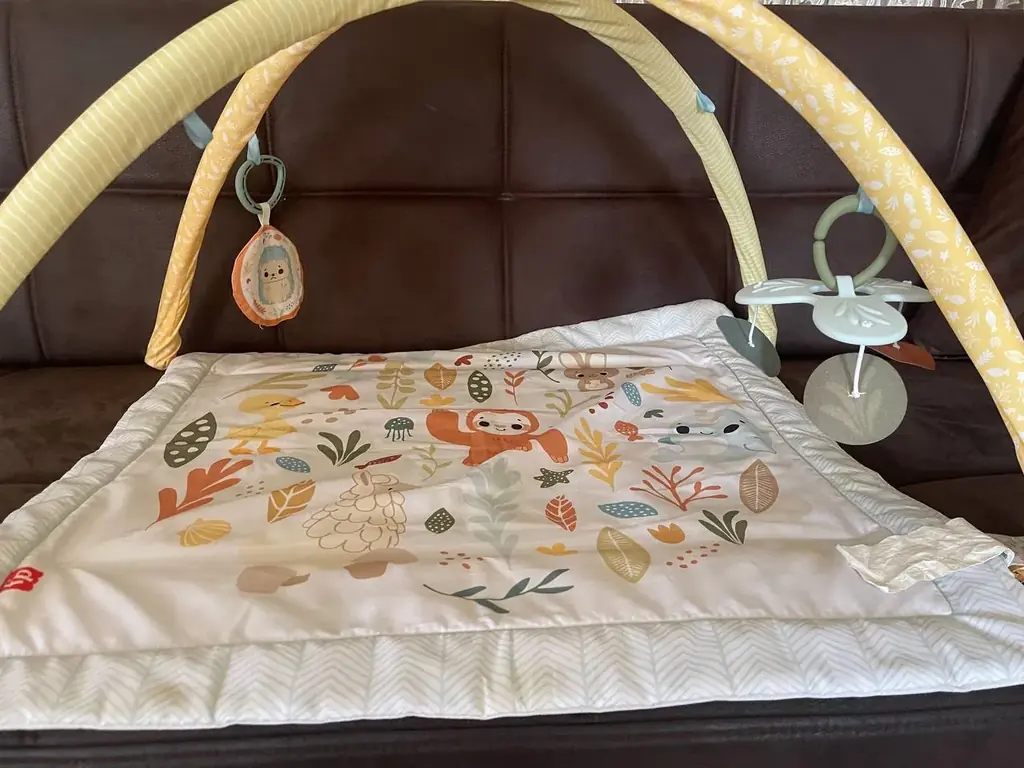 Продам развивающий коврик . Состояние отличное. Ереван .