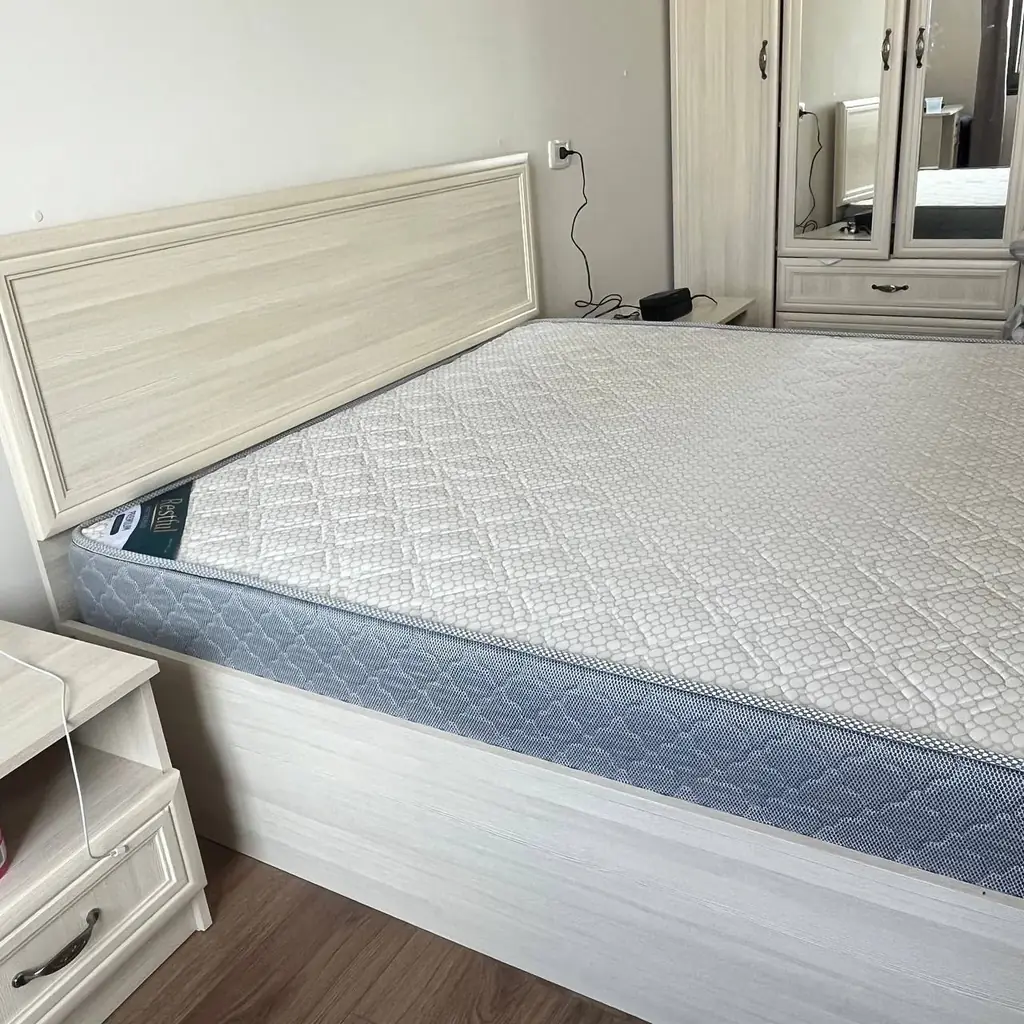 Продаю ортопедический матрас RESTFUL PREMIUM DIVERSE, размер 160×200 см.