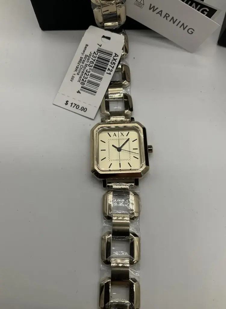 Armani Exchange Women's Watch Leila Quartz Yellow Gold Steel Bracelet AX5721
