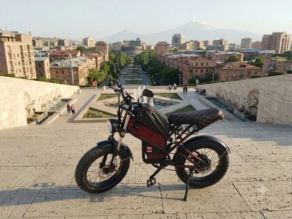 Продаётся электровелосипед Kugoo Kirin V5 (кастом)