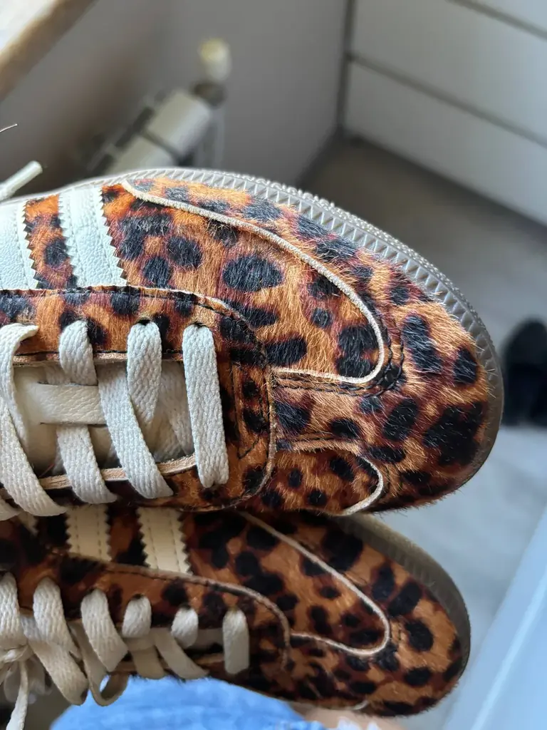 Продам Adidas Samba, оригинал.