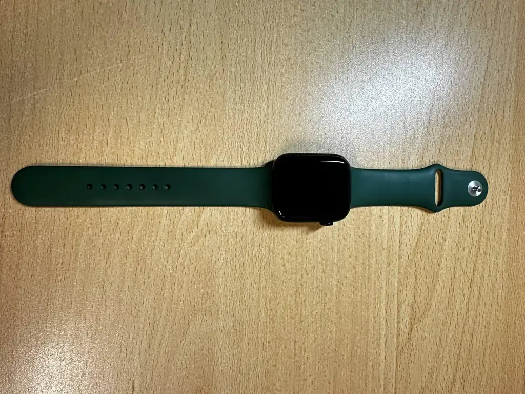 продам Apple Watch 7 45 mm