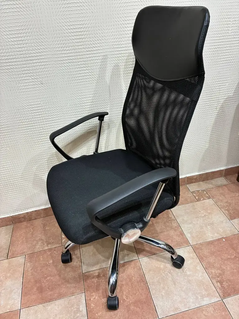 Продам офисное кресло, 15 тыс драм