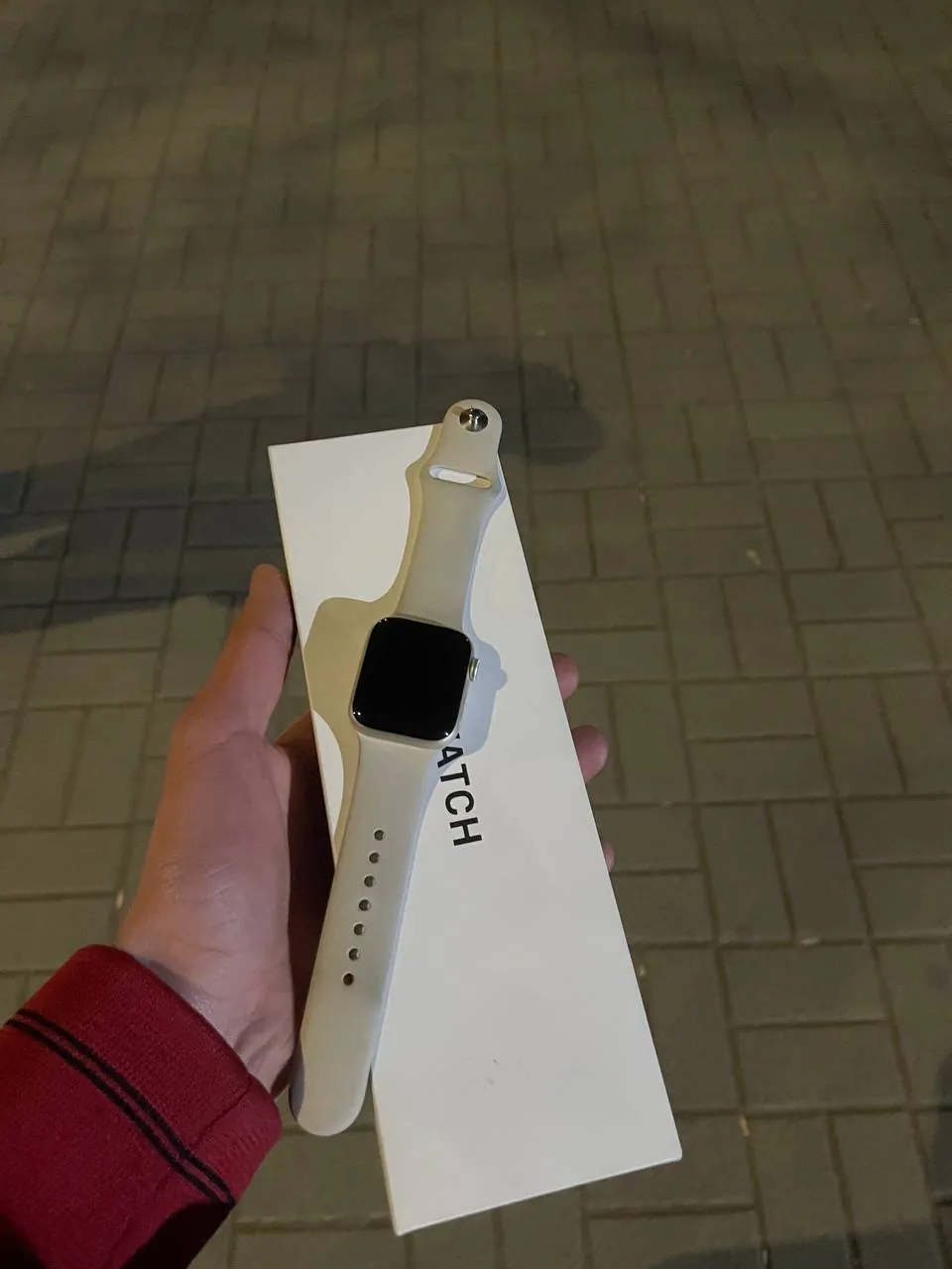 Продам Apple Watch se 2