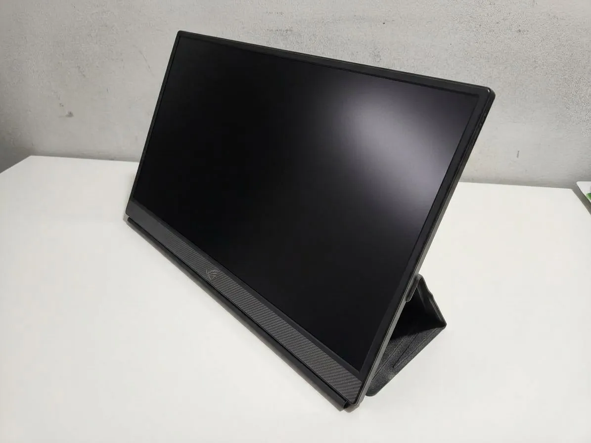 Portable Display Asus ROG StriX 17.3' 240Hz Full HD 1920x1080 16/9