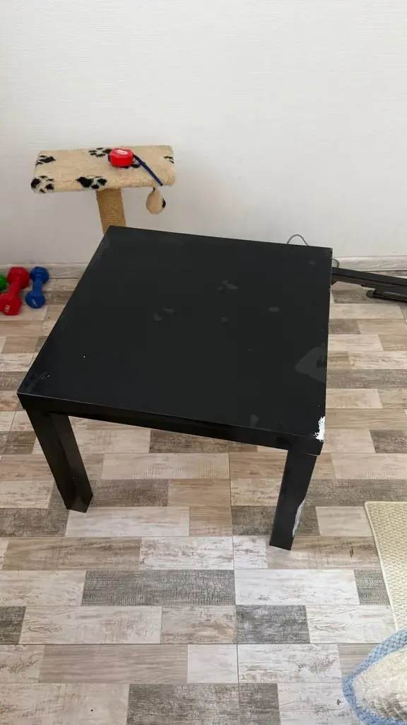 Столик IKEA