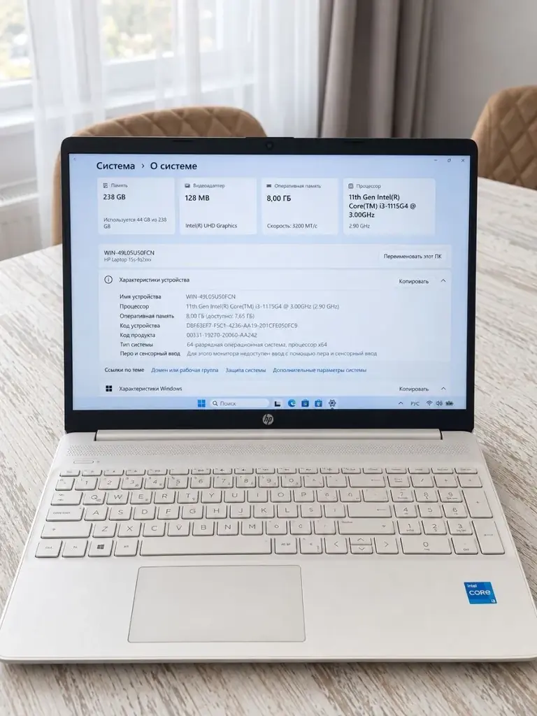 HP 15s-fa2046nt — Intel Core i3 / 8GB / 256GB