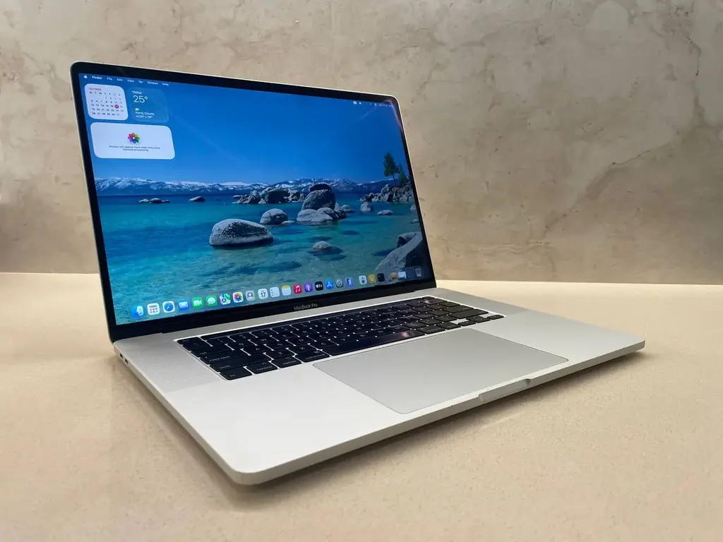 💻 Продам MacBook Pro 16″ (2019) с мощным 8-ядерным Intel Core i9, 16 ГБ оперативной памяти и SSD н…
