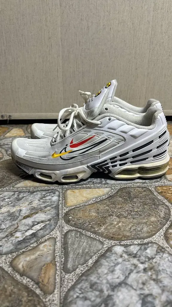 - Nike Air Max Plus 3 Multi-Swoosh White (EUR 44.5) - как новые, без дефектов | 350 Лари