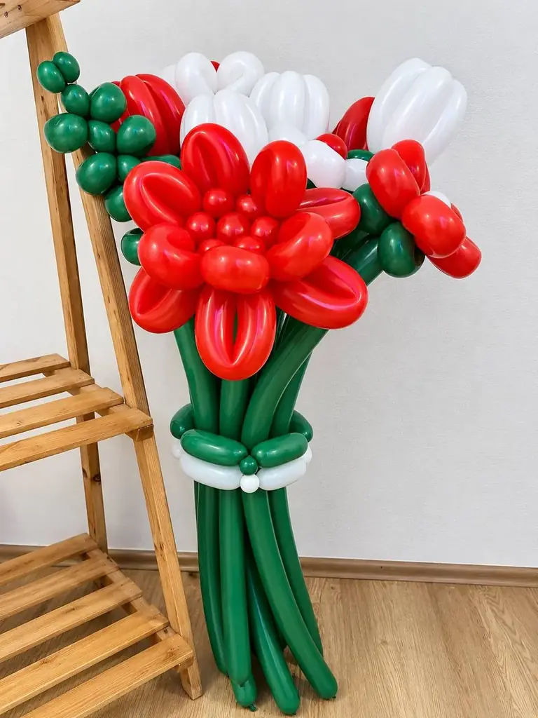 🌹 Гигантский букет из воздушных шаров 🎈