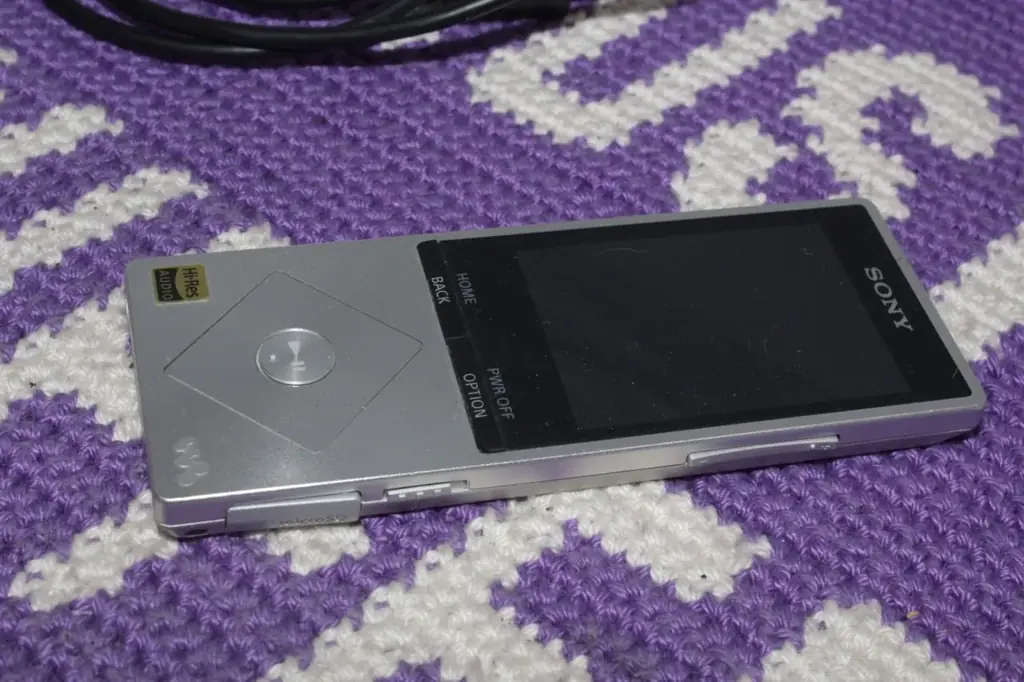 Продам mp3 плеер (DAP) Sony NWZ A17