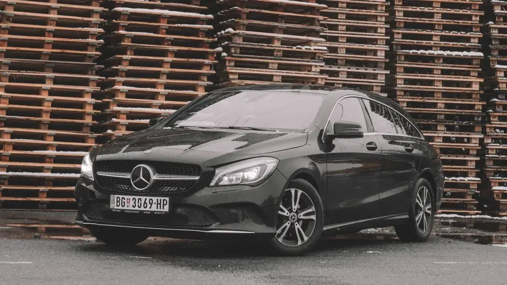 Mercedes CLA 180 Shooting Brake, автомат, 1,5D, 109 ks по паспорту(в реальности 135ks)