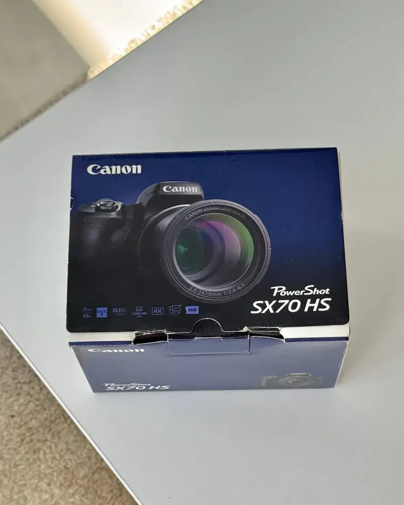 Продам камеру фотоаппарат Canon PowerShot SX70 H