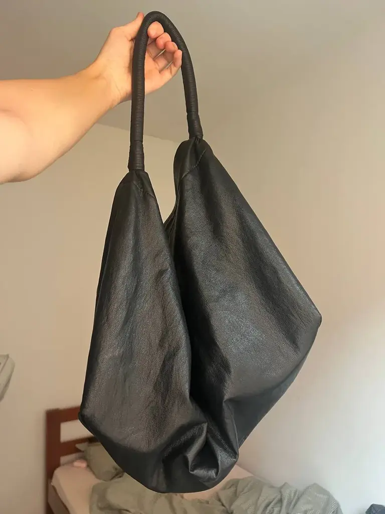 ПРОДАМ новую сумку из натуральной кожи 🖤