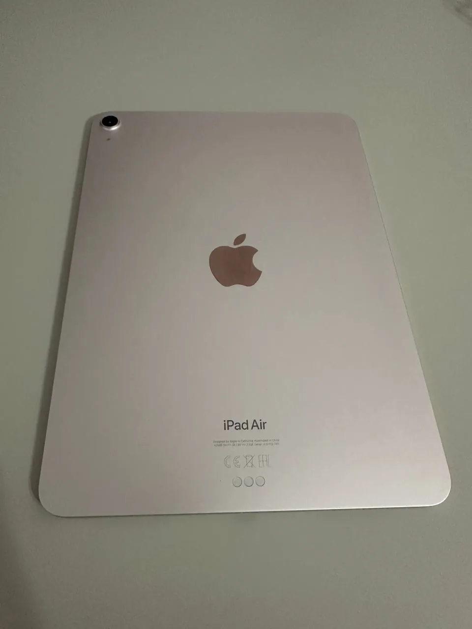 Apple iPad Air 5 (M1, 2022) 64GB Wi-Fi Pink (MM9D3B/A)