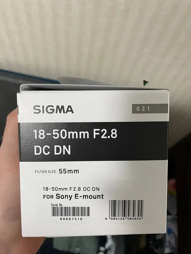 Продам объектив sigma 18-50mm f2.8 DC DN на sony e-mount