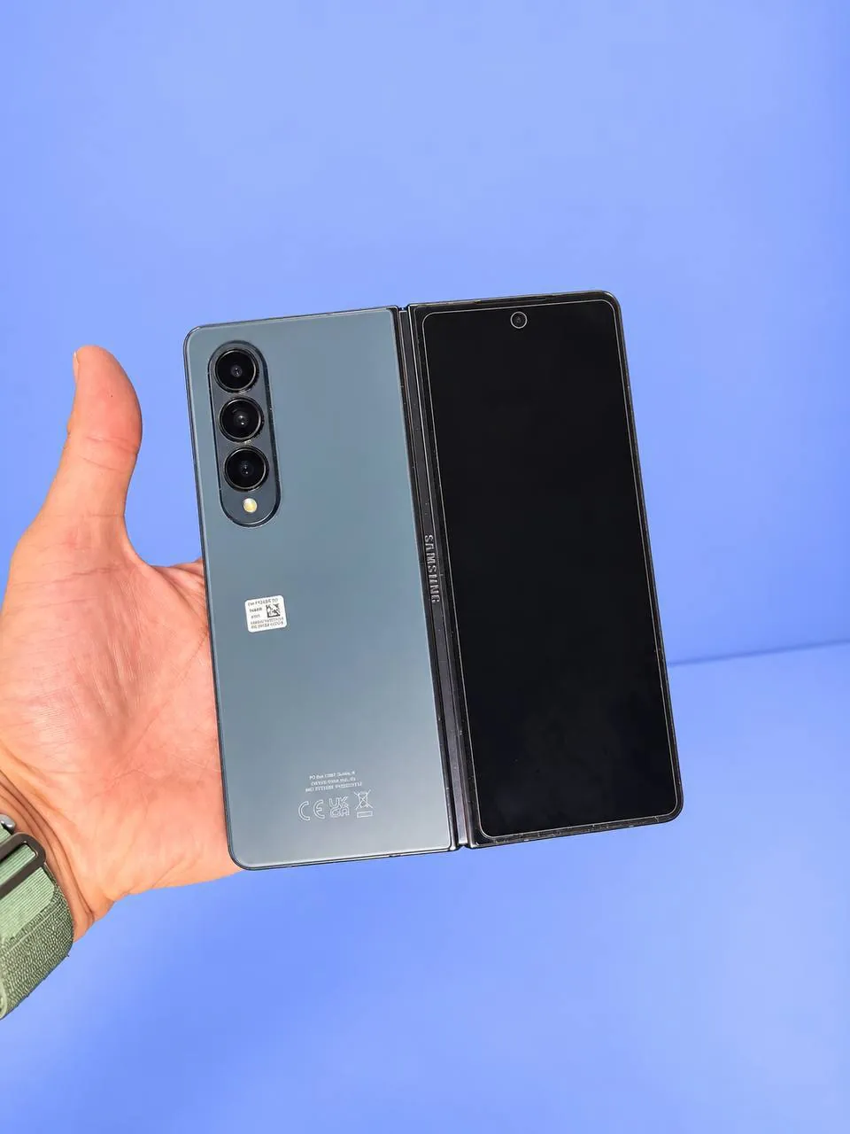 Продам Samsung Galaxy Z Fold4 12/256 GB.