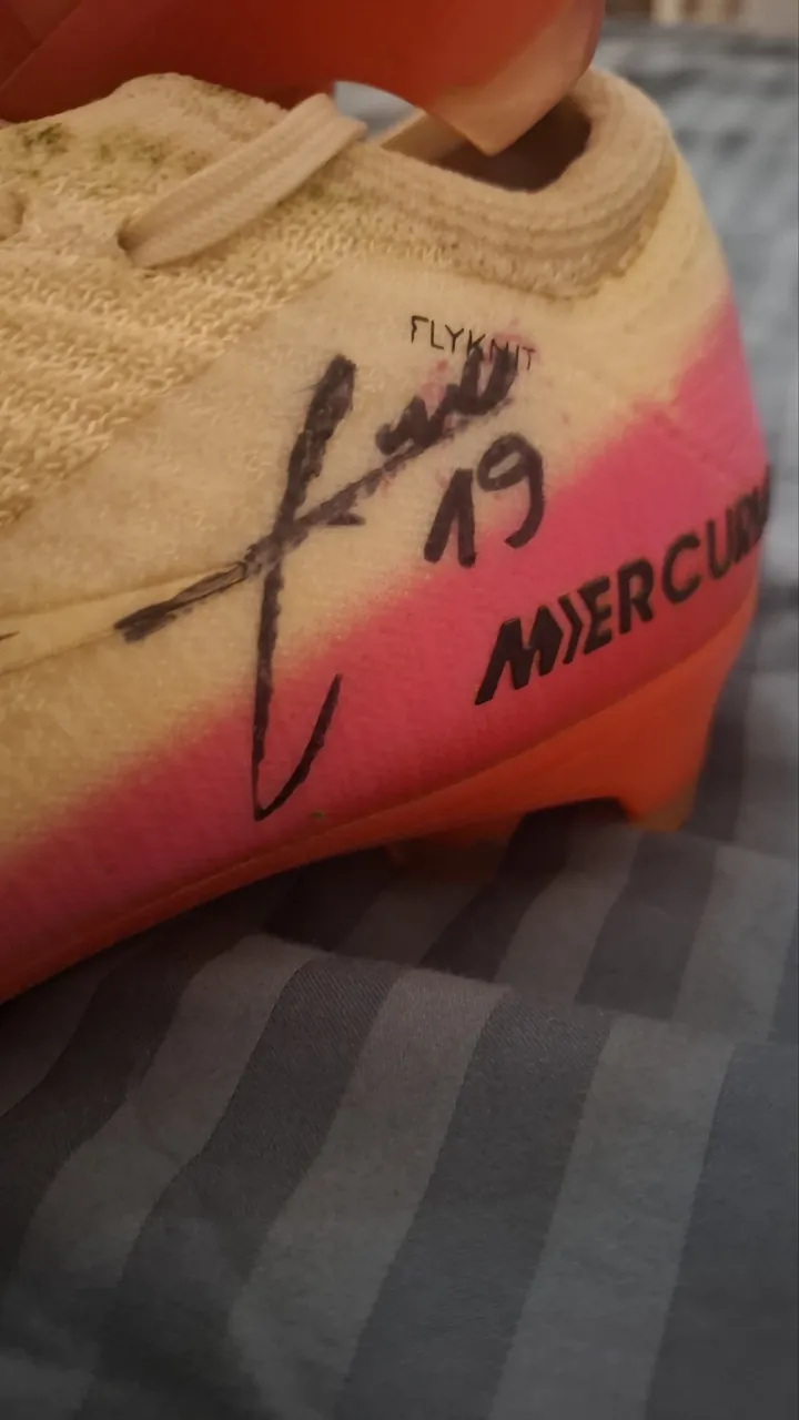 Nike Mercurial (профессиональные бутсы) — размер 41. 90€