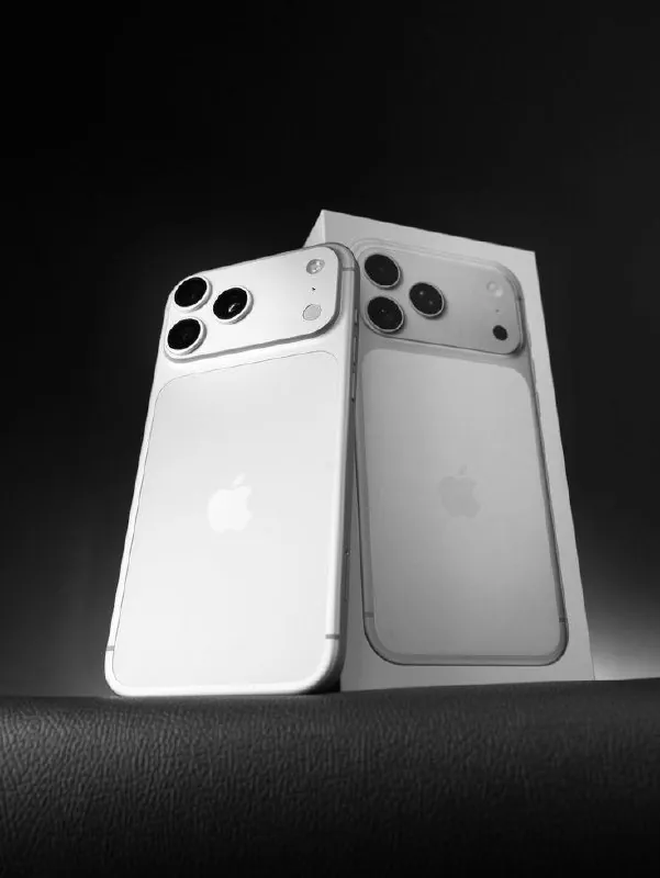 - iPhone 17 pro max