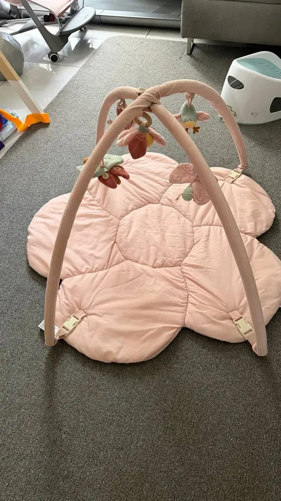 Мягкий развивающий коврик для девочки — 20€