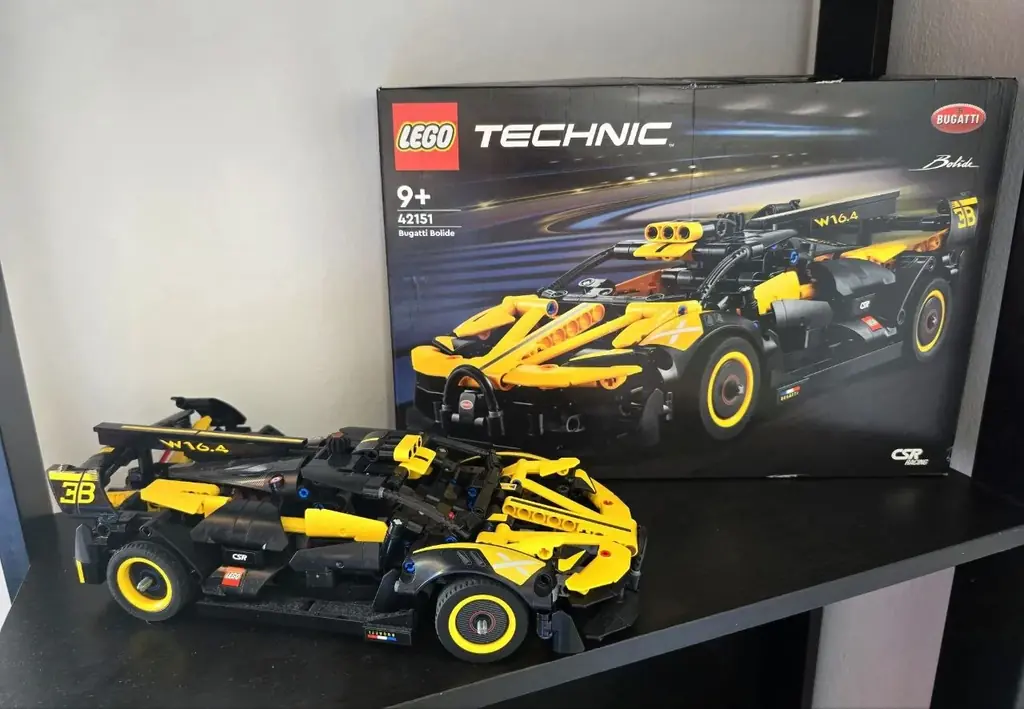 LEGO Technic Bugatti Bolide 42151 - 40€