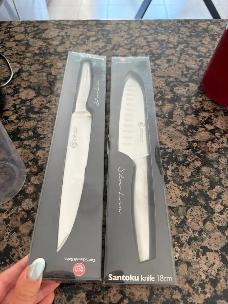 Большие новые ножи 5€