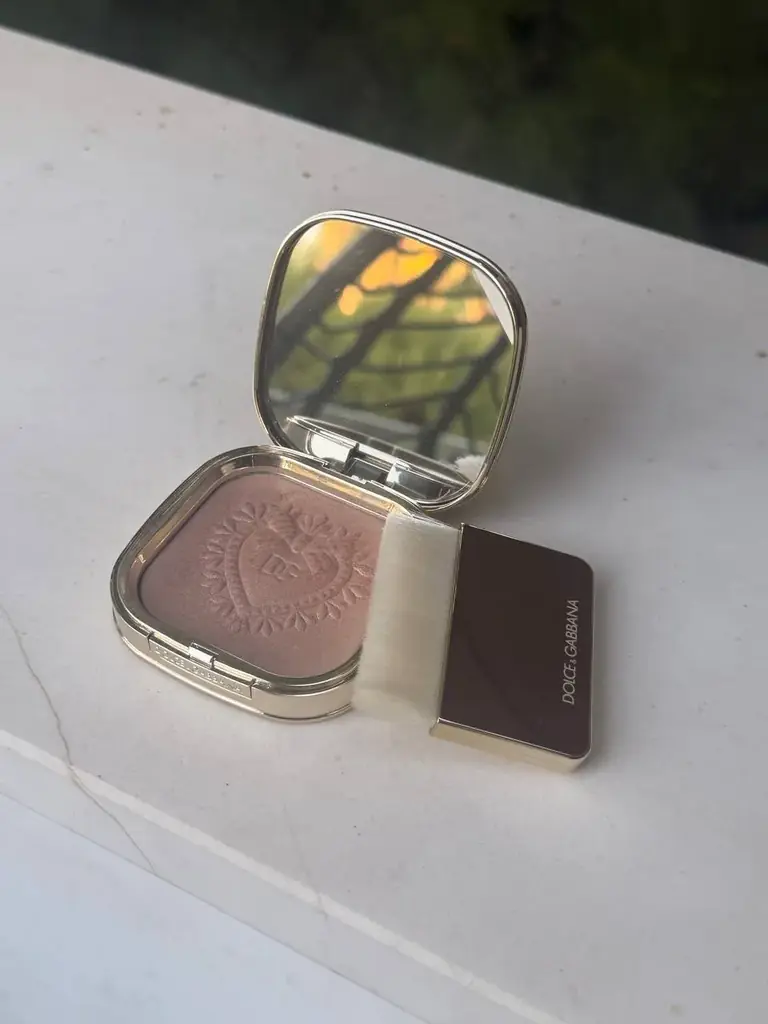 Dolce & Gabbana хайлайтер / люминайзер, 9 г — €25