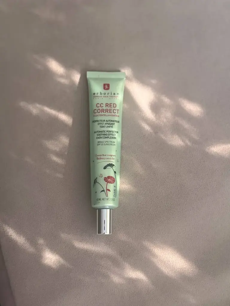 Продаю CC-крем Erborian CC Red Correct, 45 мл.