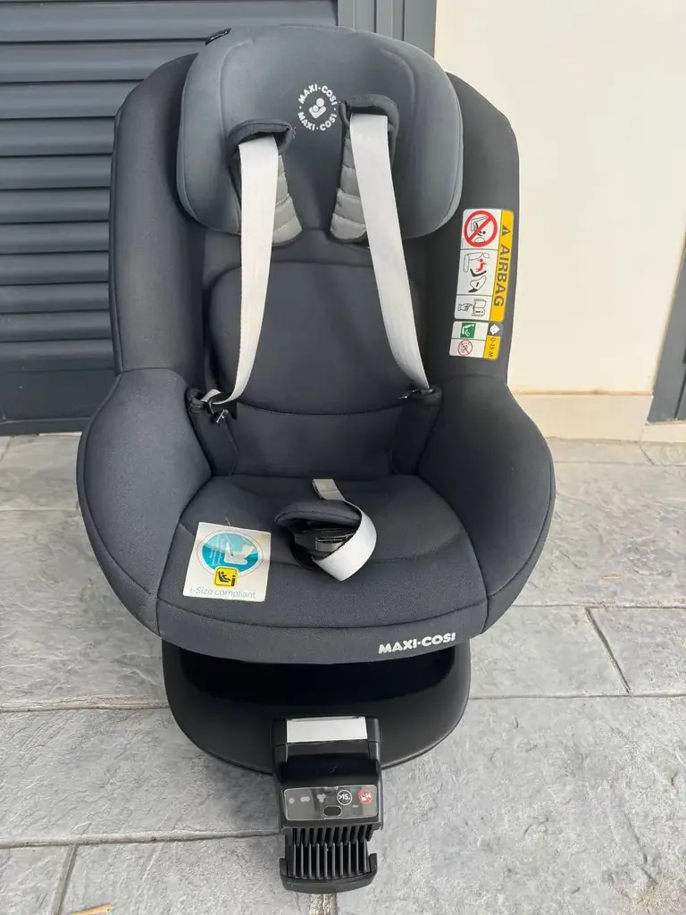 Автокресло Maxi-Cosi 2wayPearl + база 2wayFix