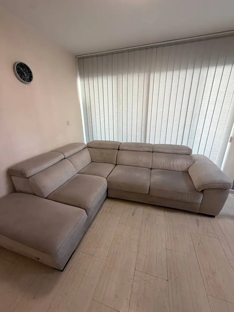 Диван, разкладной + с кладовкой. 500€, самовывоз. Лимассол, Неаполис. В отличном состоянии