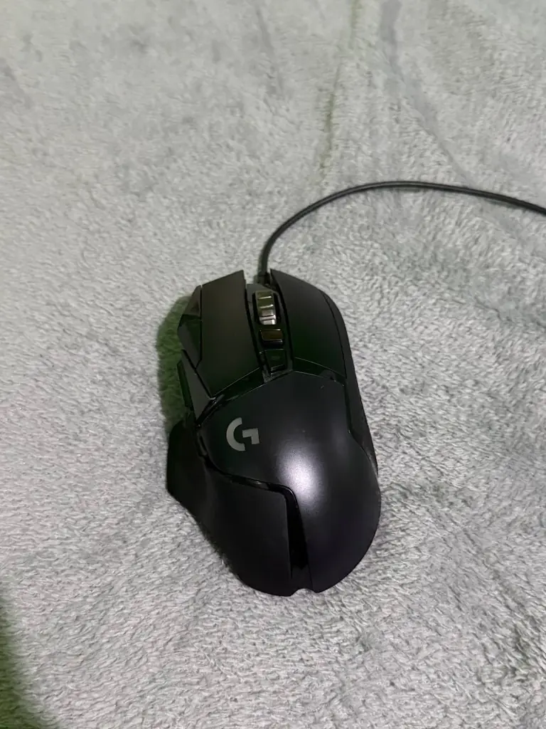 Продам мышь Logitech g502 hero
