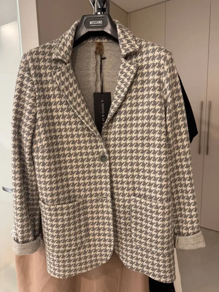 Жакет женский, теплый 95€