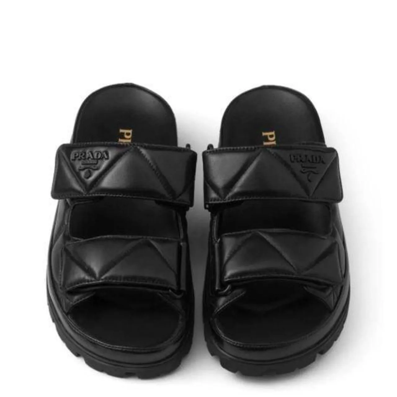Продам новые чёрные сандалии Prada из мягкой кожи Nвappa. Модель 1XZ775, цвет чёрный (Nero), размер…