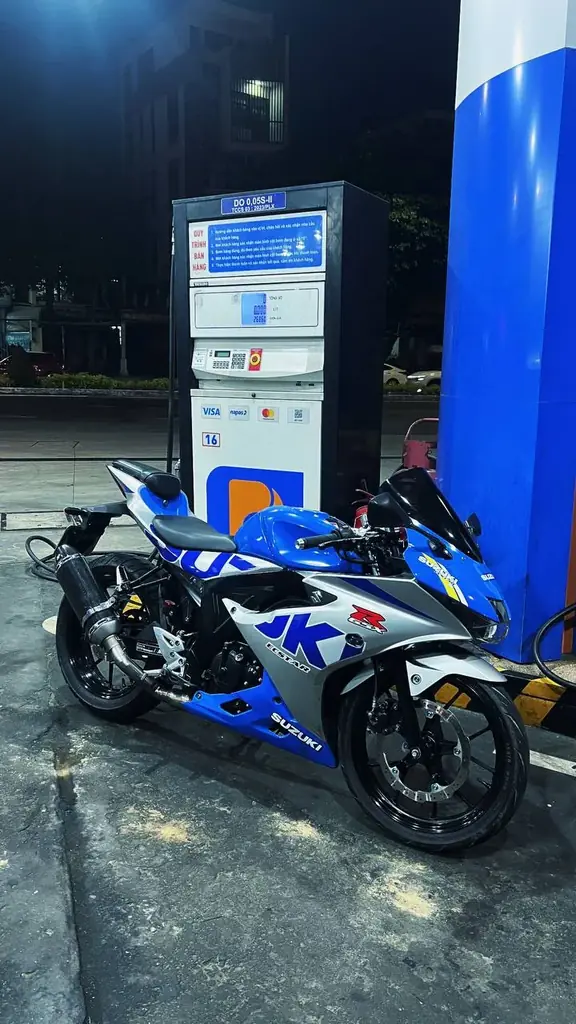 Продам suzuki gsx 150r 2022 год, 22к пробег